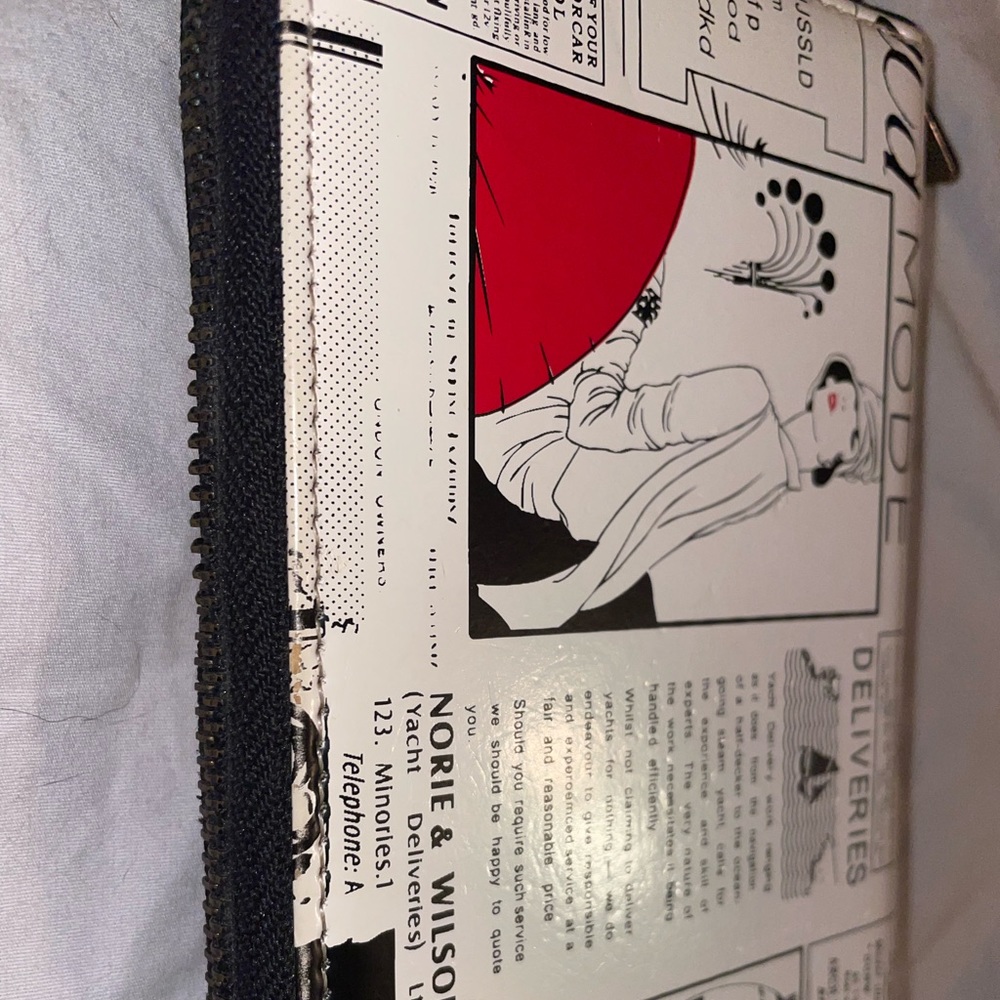 ModCloth “Retro Reporter” Wallet - Picture 3 of 15